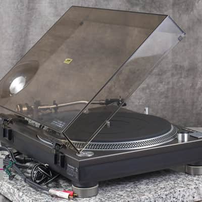 Technics SL-1200MK4 Black direct drive turntable in Very Good Condition image 18