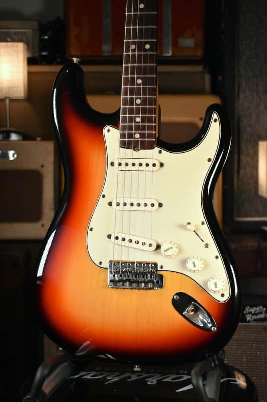 Fender Stratocaster 1965 - Sunburst image 1