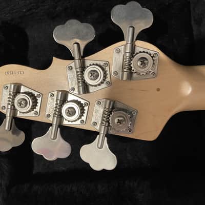 G&L L 1505 Left Hand 1997 Honeyburst image 9