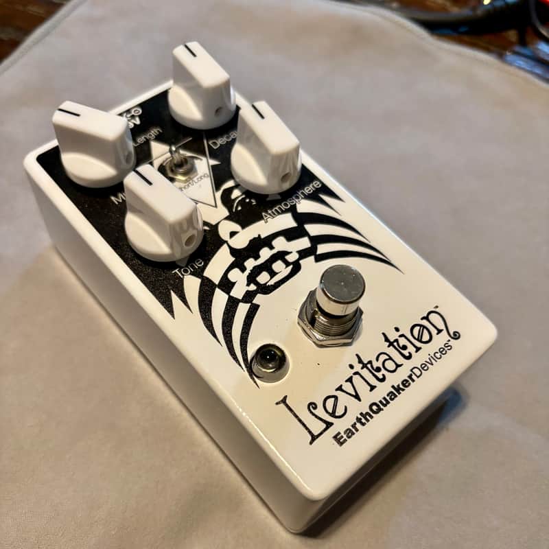 EarthQuaker Devices Levitation Reverb V2
