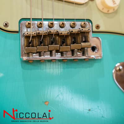 Fender Custom Shop Limited Edition '62 Strat - Heavy Relic - Faded Aged Sea Foam Green Over 3-Color Sunburst image 3