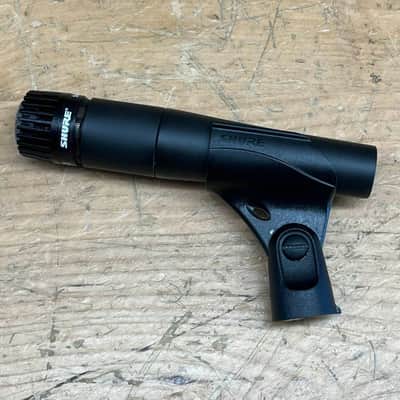 Shure SM57 Dynamic Microphone w/Clip