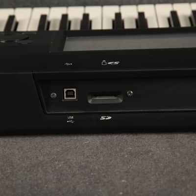 Korg Krome 61 - Gigbag - 2nd Hand image 7