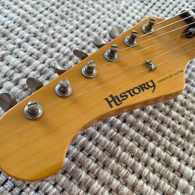 History Z1L-CFS / Made in Japan Left-handed Stratocaster / 2000’s / 3-tone sunburst image 7