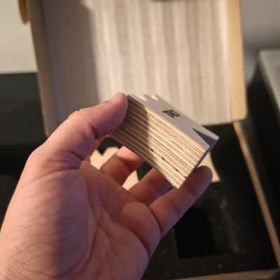 Brand new TAD ZZ021-WN insulators image 6