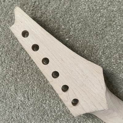 Reversed Headstock Guitar Maple Neck, Short Scales image 6