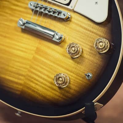 Immagine Gibson Les Paul Classic Vintage Sunburst 2015 - 13
