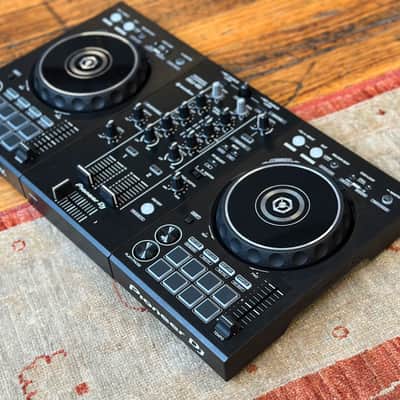 Pioneer DDJ-400 2-Channel rekordbox DJ Controller image 2