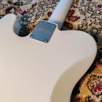 *NEW IN BOX* 2026 Fender Japan Silent Siren Telecaster - Artist Series Suu Signature Model - Arctic White - MIJ JD26 image 16