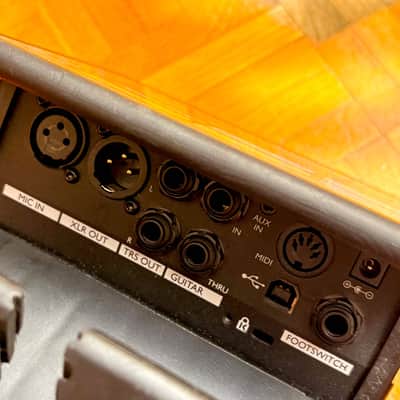 TC Helicon VoiceLive Touch Vocal Harmony and Multi-Effects Processor with original power supply! image 7