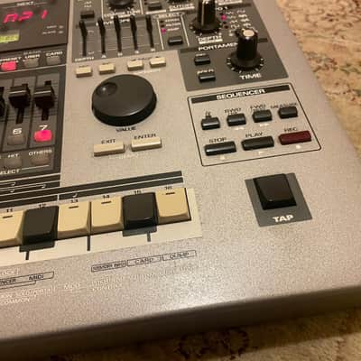 Roland MC-505 Groovebox 1998 - 2002 - Gray image 4