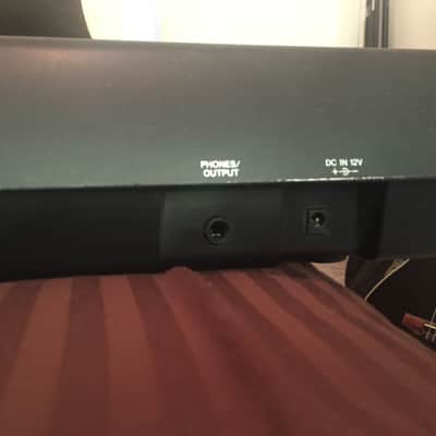 Yamaha NP-30 Portable Grand Piano 76 keys image 4