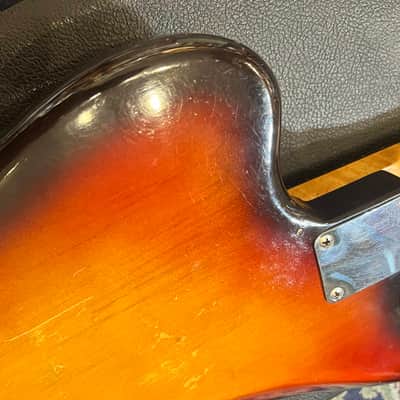 Fender Jazzmaster 1959 - Sunburst with Gold Anodized Pickguard image 9
