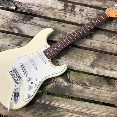 Fernandes LE-1 90's - Olympic White | Reverb Fernandes LE-1 90's - Olympic White | Reverb