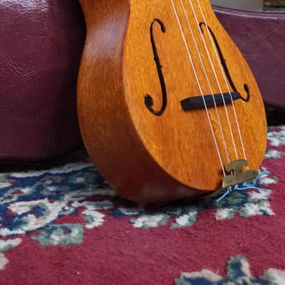 Ukulele soprano violin 2021 naranja image 5