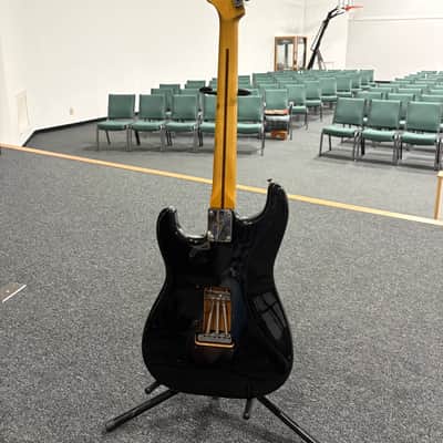 Fender Stratocaster MIM 2018 with mods image 9