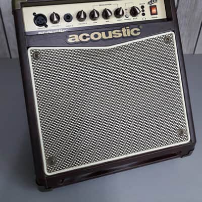 Acoustic A15V Amplifier - Consignment image 1