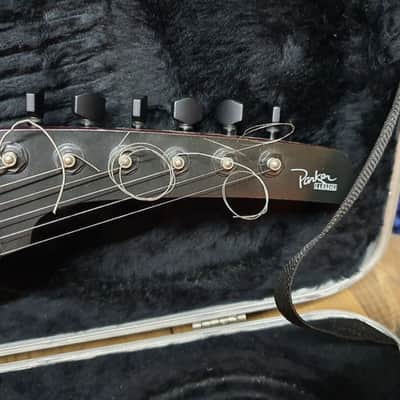 Parker Fly Classic 2000 Transparent Red image 8