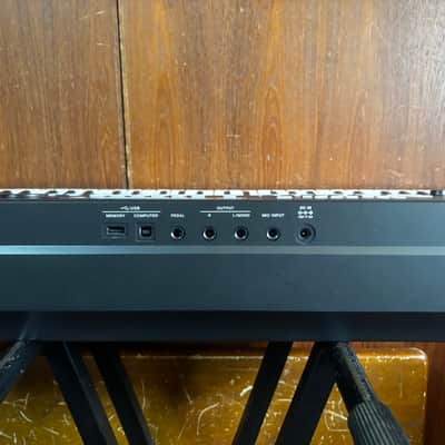 Roland E-X50 61-Key Arranger Keyboard w/ box image 9