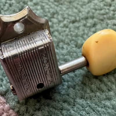 Gibson Kluson Deluxe Double line tuning head 1964-1969  [D-169400 & PATENT NO Stamped] image 3