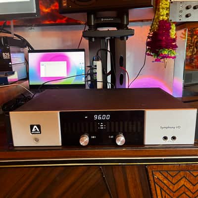 Apogee Symphony I/O 16x16 USB Audio Interface 2010s - White image 1