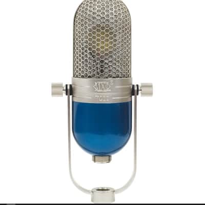 MXL 7000 Classic Body Low-Noise Condenser Microphone image 2