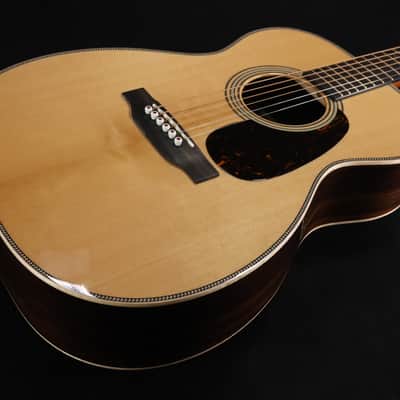 Martin 00-28 Modern Deluxe Natural 362 image 1