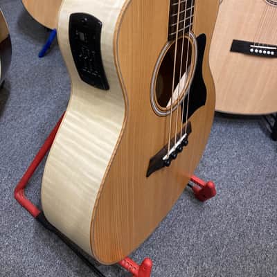 Taylor GS Mini-e Maple Electro-Acoustic Bass image 10