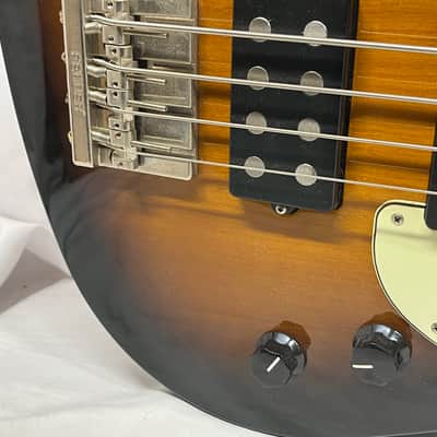 Fender Pawn Shop Reverse Jaguar 4-String Electric Bass MIM - Made in Mexico - 2-Color Sunburst image 5