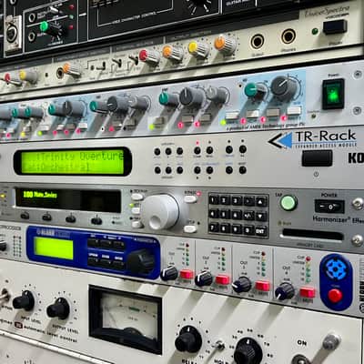 Klark Teknik DN-7454 Multiprocessor rack effects processor reverb image 3