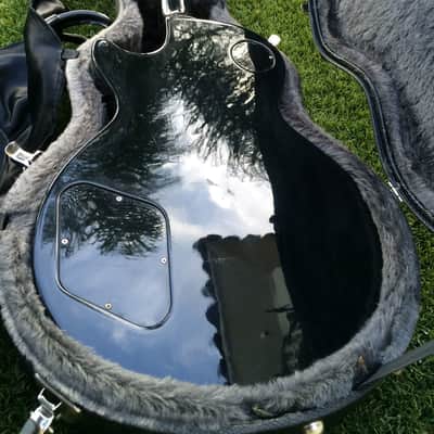 Limited Edition 2002 Les Paul Studio in Lake Placid Blue - no-dot ebony board image 5