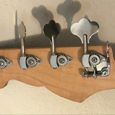 Gibson Leland Sklar Signature bass image 3