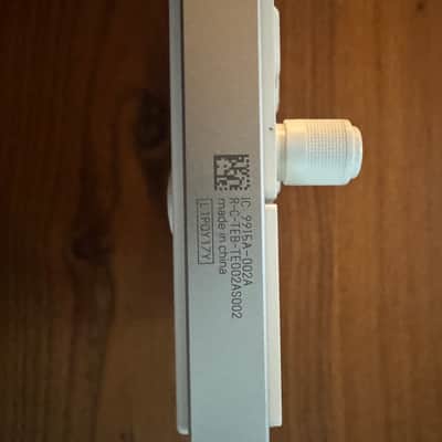 Teenage Engineering OP-1 Field Portable Synthesizer Workstation 2022 - Present - White image 9