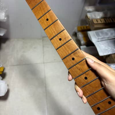Reverse big head 22 Fret 25.5" Roasted Flame Maple guitar neck parts Locking nut image 2