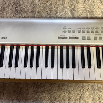 Korg SP-500 Early 2000s - Silver, wood tones image 3