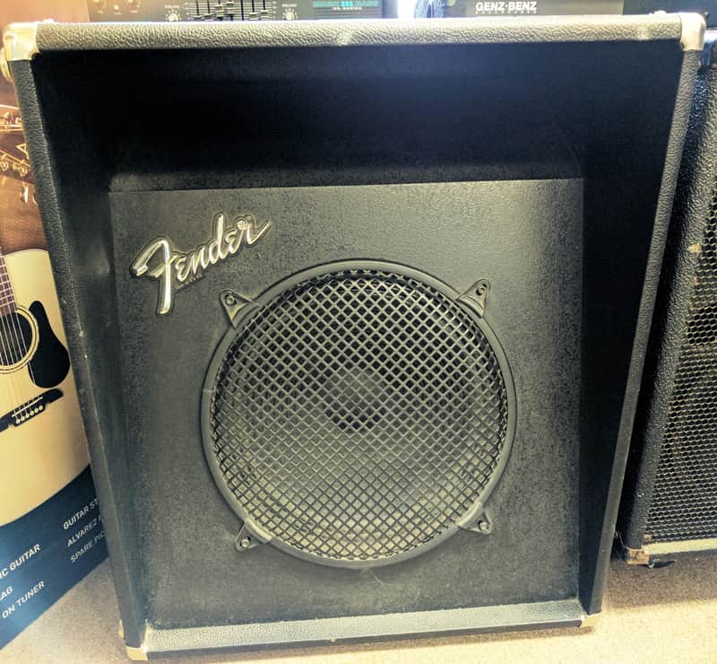 Used Fender Sidekick 100b Bass Amp Cabinet, 1x15” 100 Watts, 4 Ohm