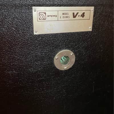 Ampeg V4 100W 8Ohm 4x12 Cabinet image 3