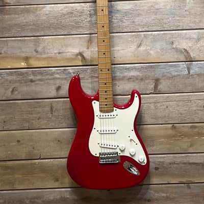 Fernandes S-Type - Red image 1