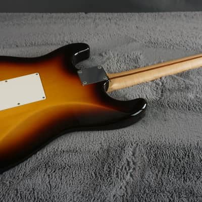 Fender Stratocaster 95-96 - Sunburst Japan image 14