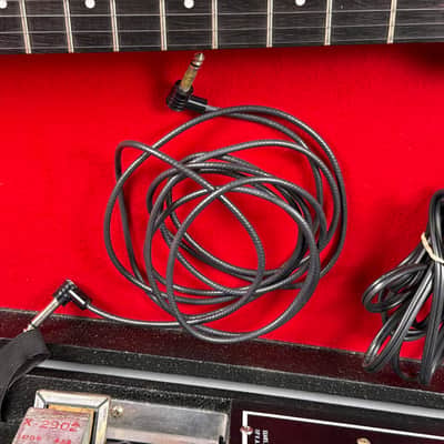 Silvertone 1448 With Case Amp 1962 - 1967 - Black image 9