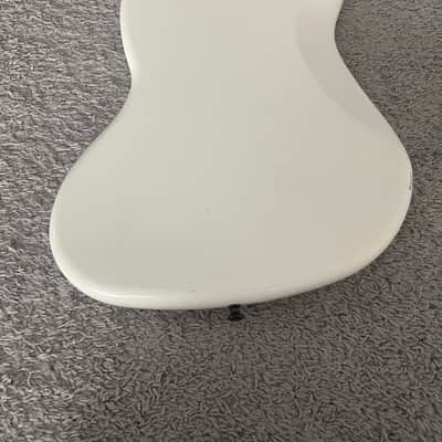 Fender Modern Player Jazz Bass 2012 MIC Olympic White 4-String Rare Bass Guitar image 13