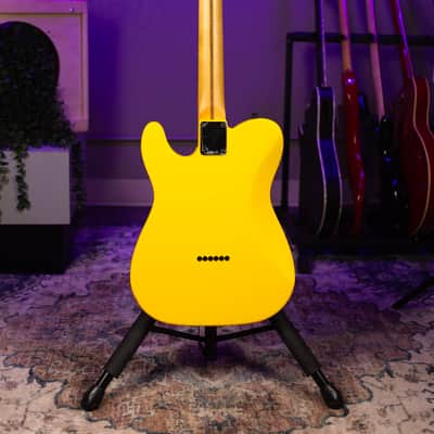 Fender Player II Advanced Telecaster HH 2025 - Ferrari Yellow image 7