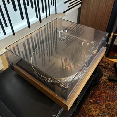 Dual 1264 Automatic Belt-Drive Turntable 1980 Bild 6