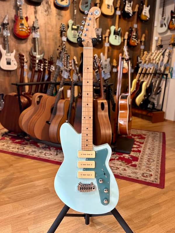 Reverend Jetstream 390 2024 - Chronic Blue image 1
