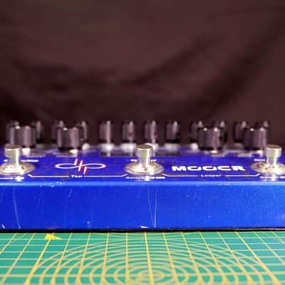Mooer Ocean Machine Pedal plus C4 Airswitch Wireless Foot Controller image 2