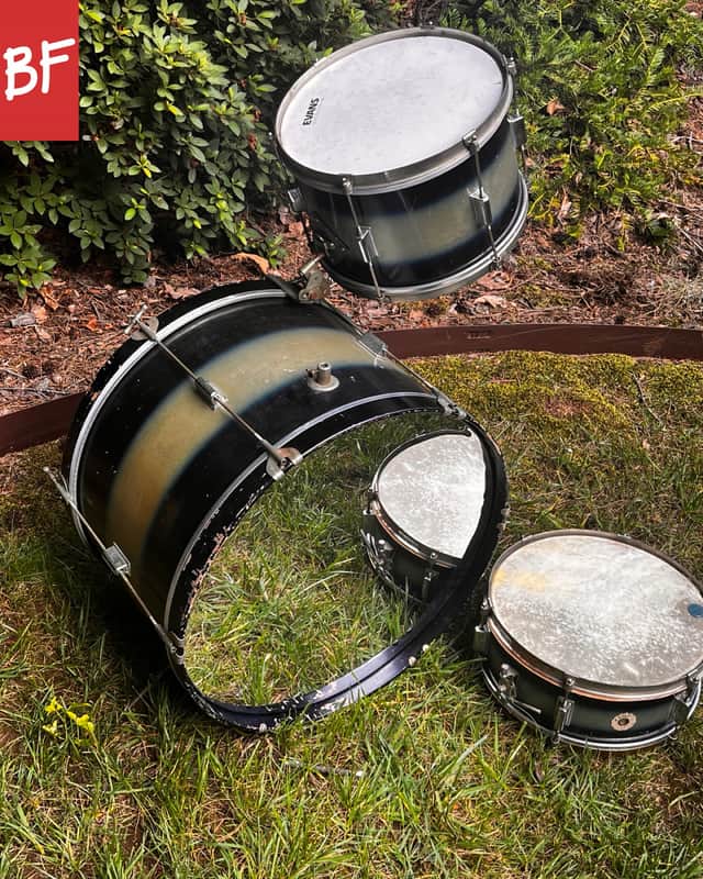 Kent 3pc Drum Kit in Black/Gold Duco 1950’s image 1