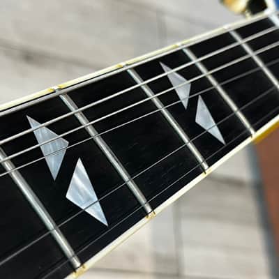 Gibson Es137 Custom Tri-Burst 2003 image 10
