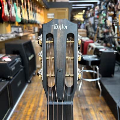 Taylor 322e 12-Fret All-Mahogany Acoustic-electric Guitar Shaded Edgeburst w/Hard Case image 7