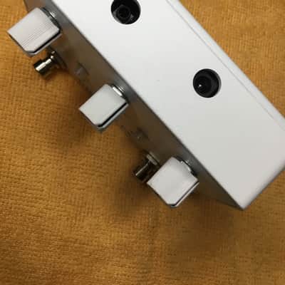 Cooper FX Signal Path Selector 2021 - White image 4