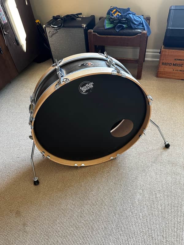 Sidekick Drums 22” bass drum 2020 Wood with Yamaha FP-7210a chain drive pedal image 1